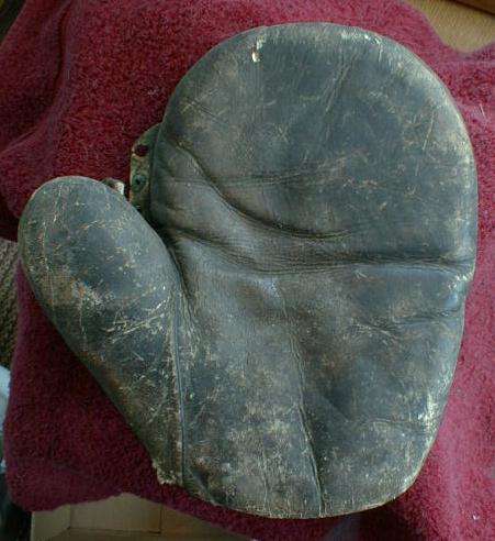 c. 1890's Hook & Eye Base Mitt Front